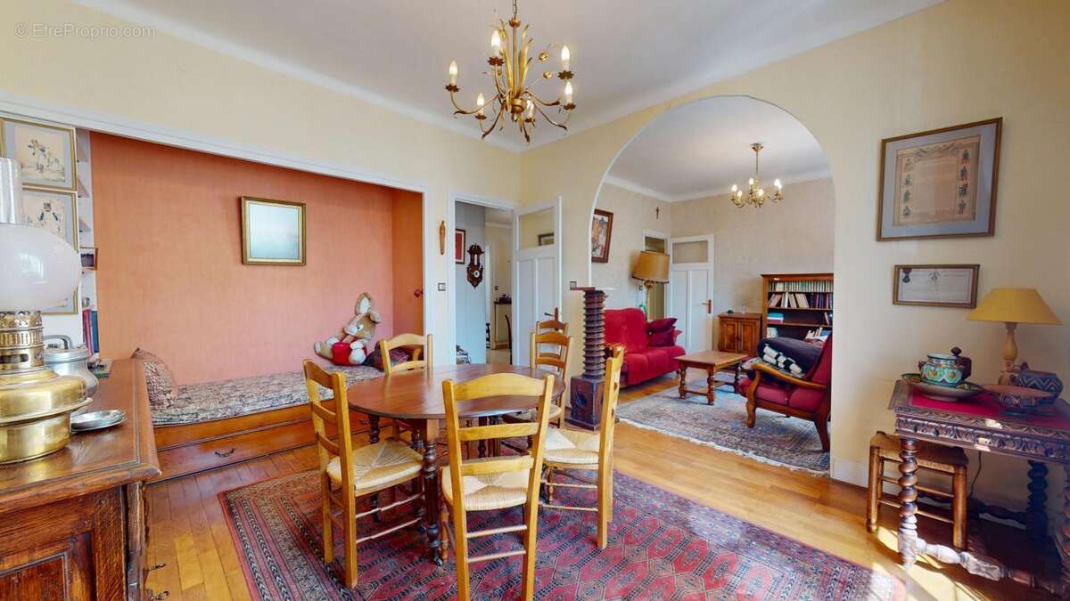 Appartement à LYON-4E