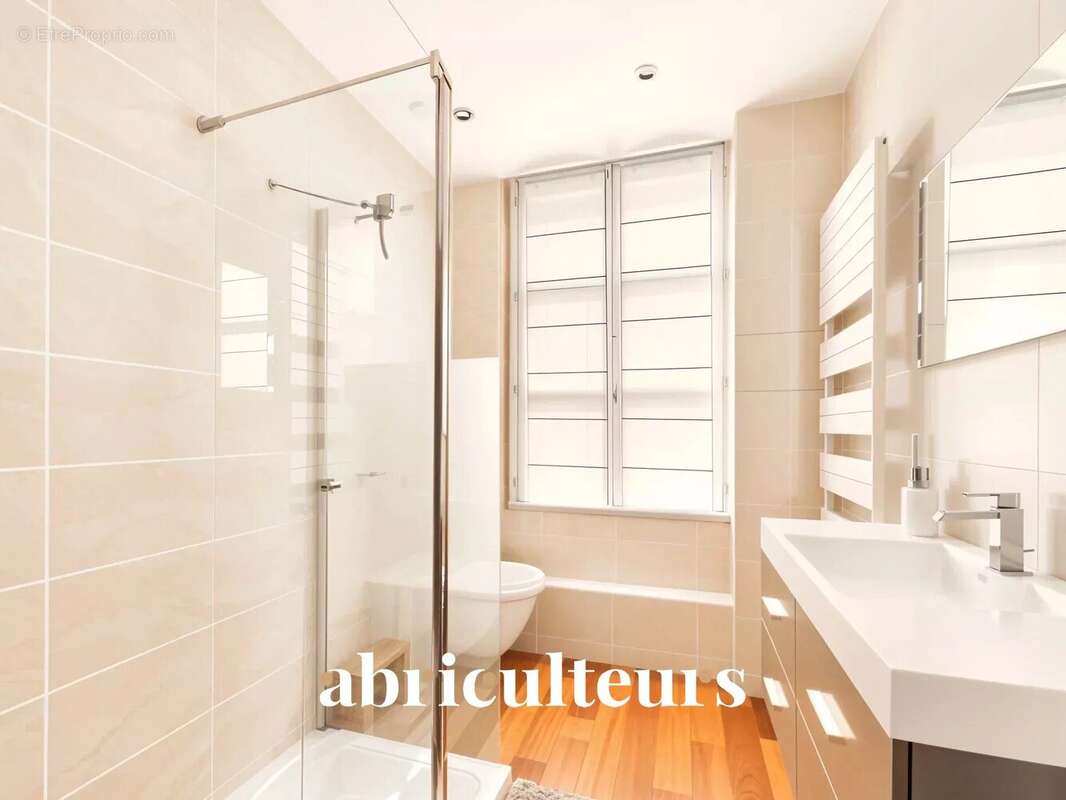 Maison à FRESNOY-LA-RIVIERE