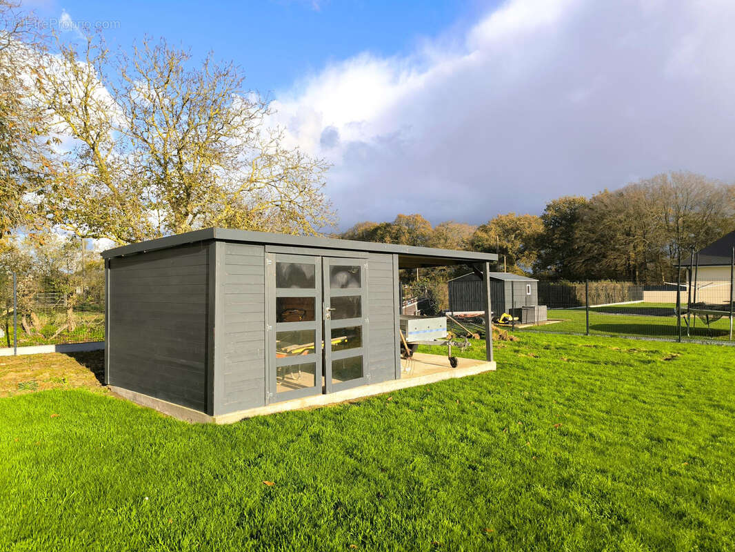 Maison à LE MOLAY-LITTRY