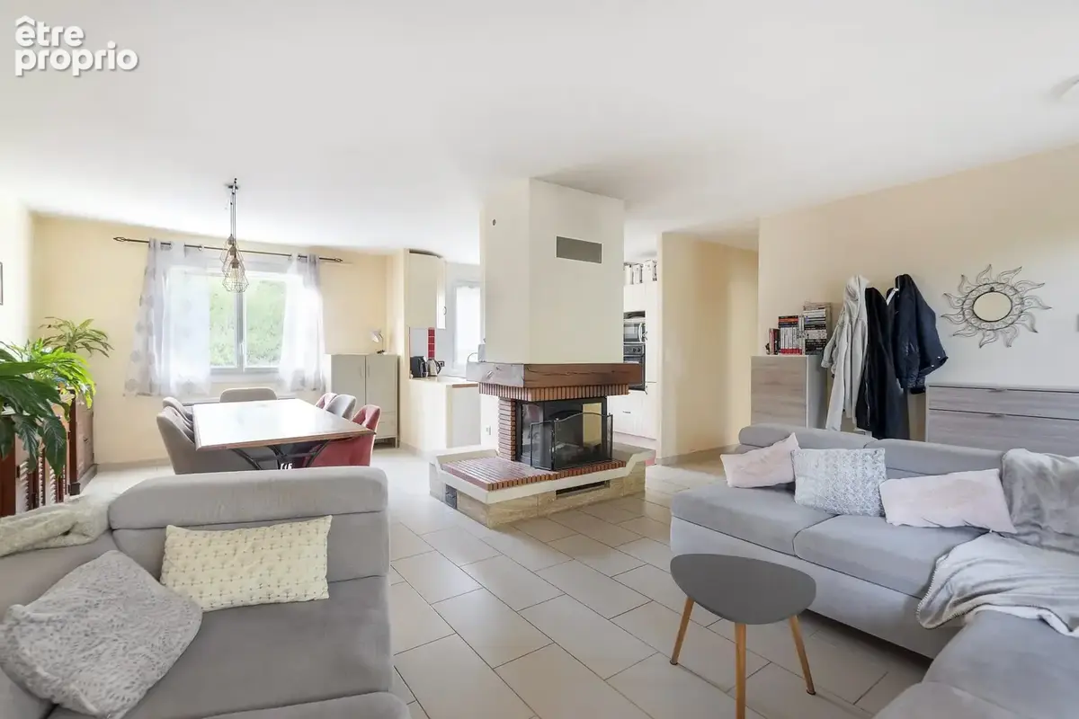 Maison 6 pièces 109 m² à vendre à Linas (91310) - photo 3