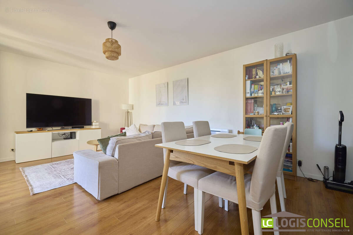 Appartement à CHATILLON