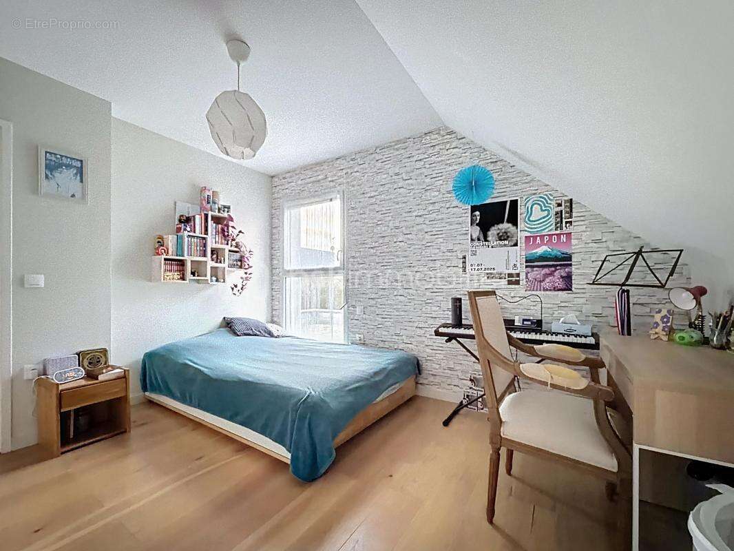 Maison à SAINT-GEORGES-MONTCOCQ