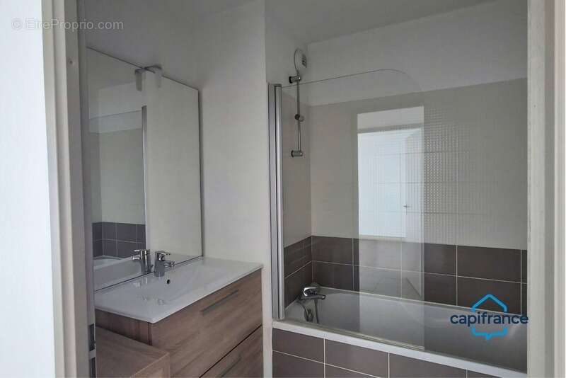 Appartement à SAINT-JEAN-DE-VEDAS