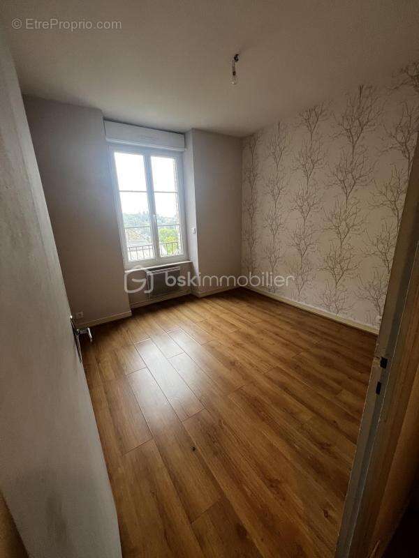Maison de caractère de 88 m² – 5 pièces – Vue Château de Fougères - photo 16