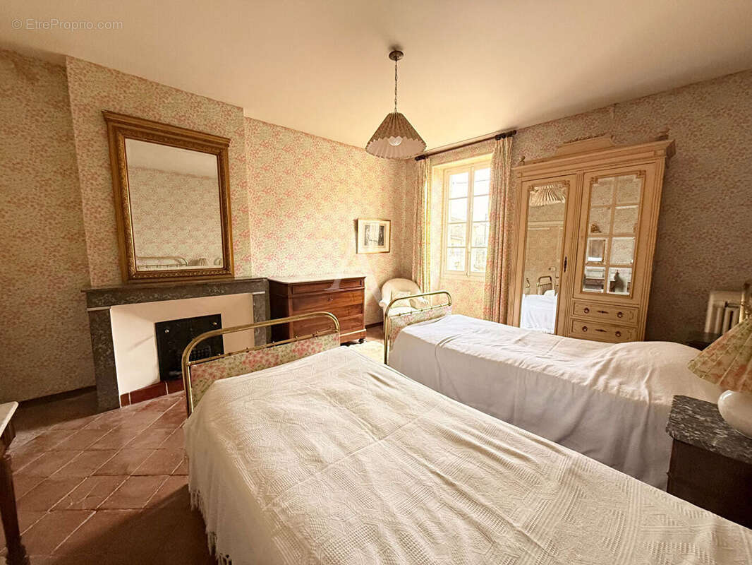 Maison à SAINT-GENIES-DE-MALGOIRES