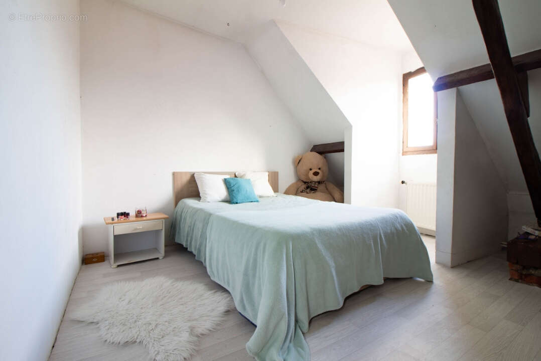 Maison de village en pierres acces a13/paris st lazare - photo 5
