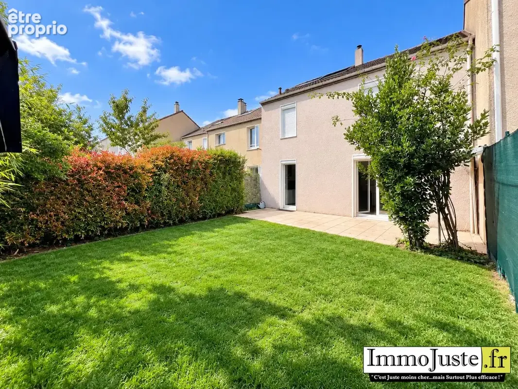 Maison 5 pièces 100 m² à vendre à Elancourt (78990) - photo 3