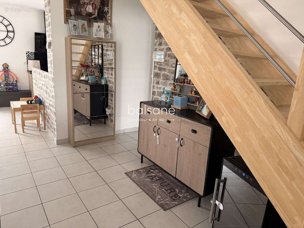 Maison à VOISCREVILLE