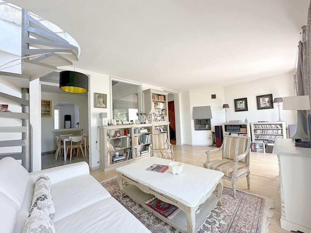 Maison à CHAVILLE