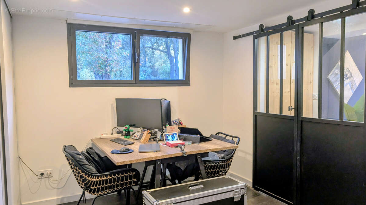 Maison à LAROQUE-DES-ALBERES