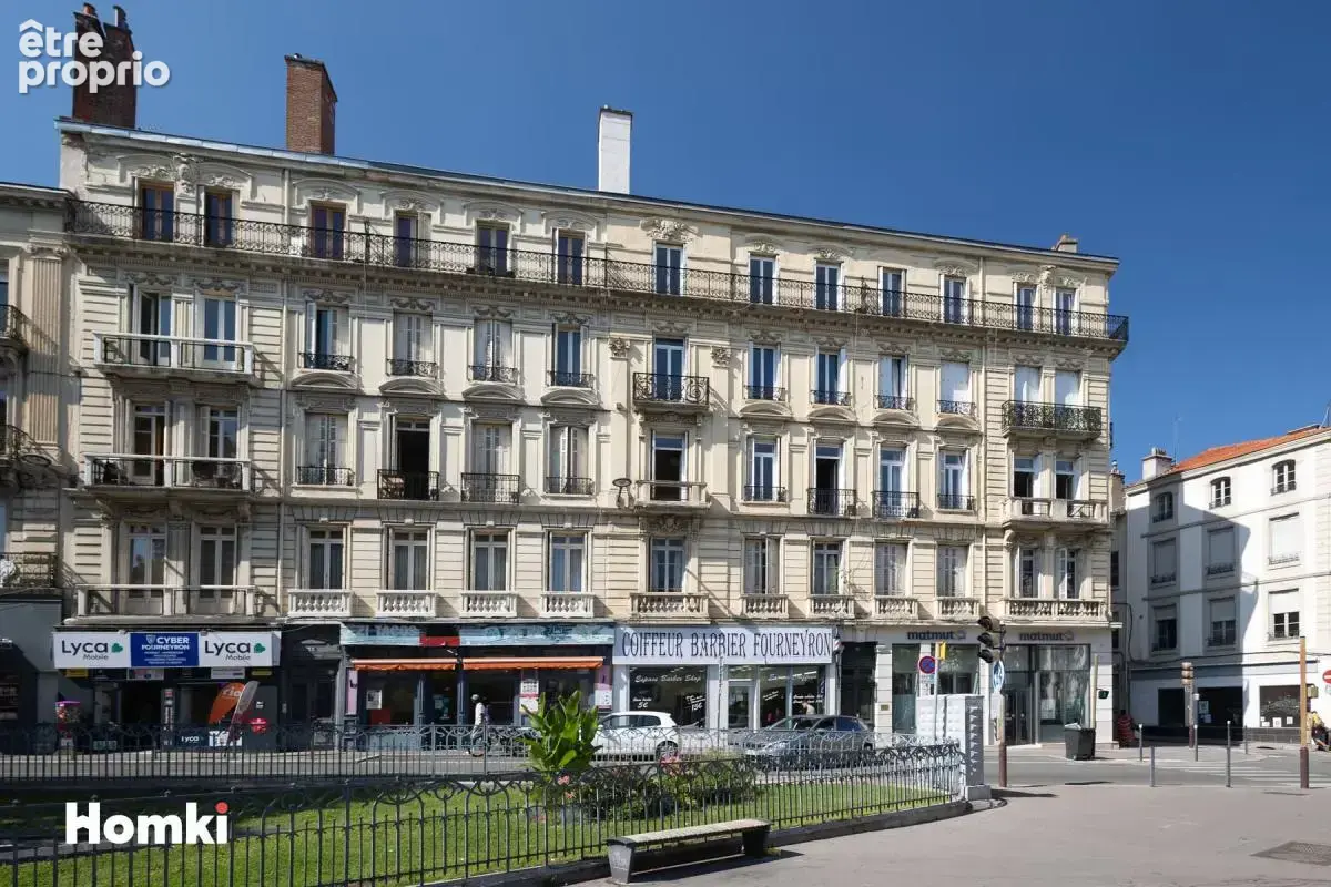 Appartement T2 de 59 m² à Saint-Étienne 42000, Place Fourneyron - photo 12