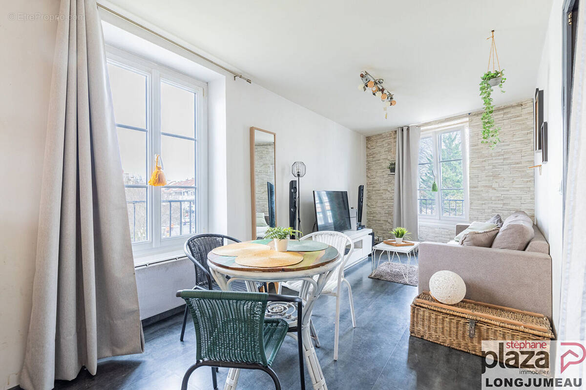 Appartement à LONGJUMEAU