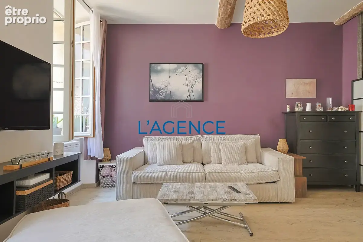 Appartement de type 2 de 45.60m2 refait à neuf - centre-ville - photo 2