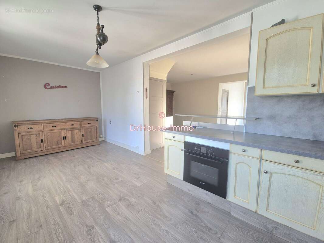 Maison 91 m² à Saint-Remy  - photo 7