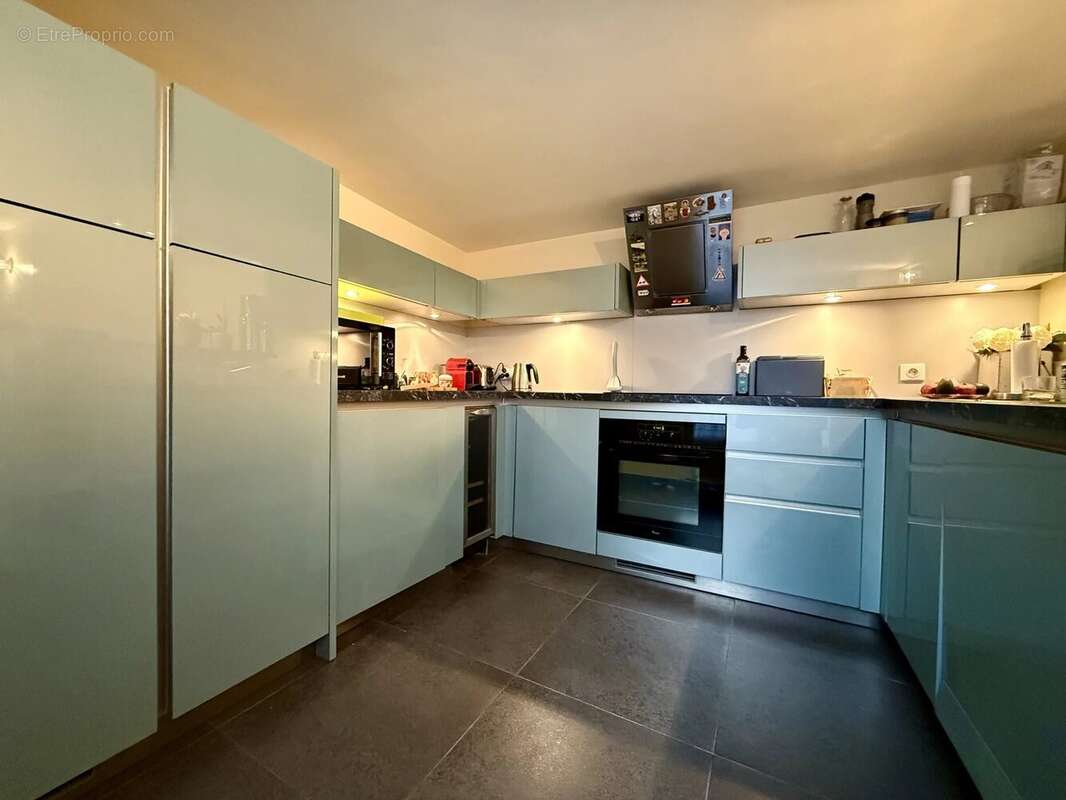 Appartement à PARIS-2E