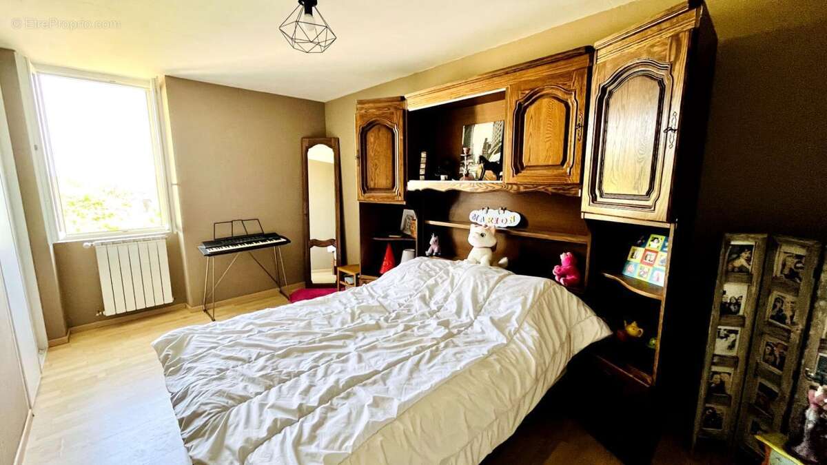 Maison à BLAYE-LES-MINES