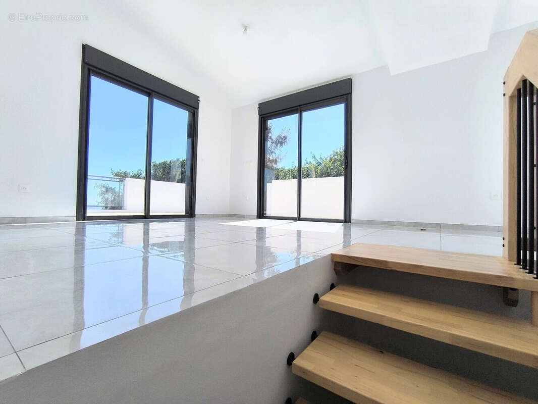 Appartement à SAINT-PIERRE