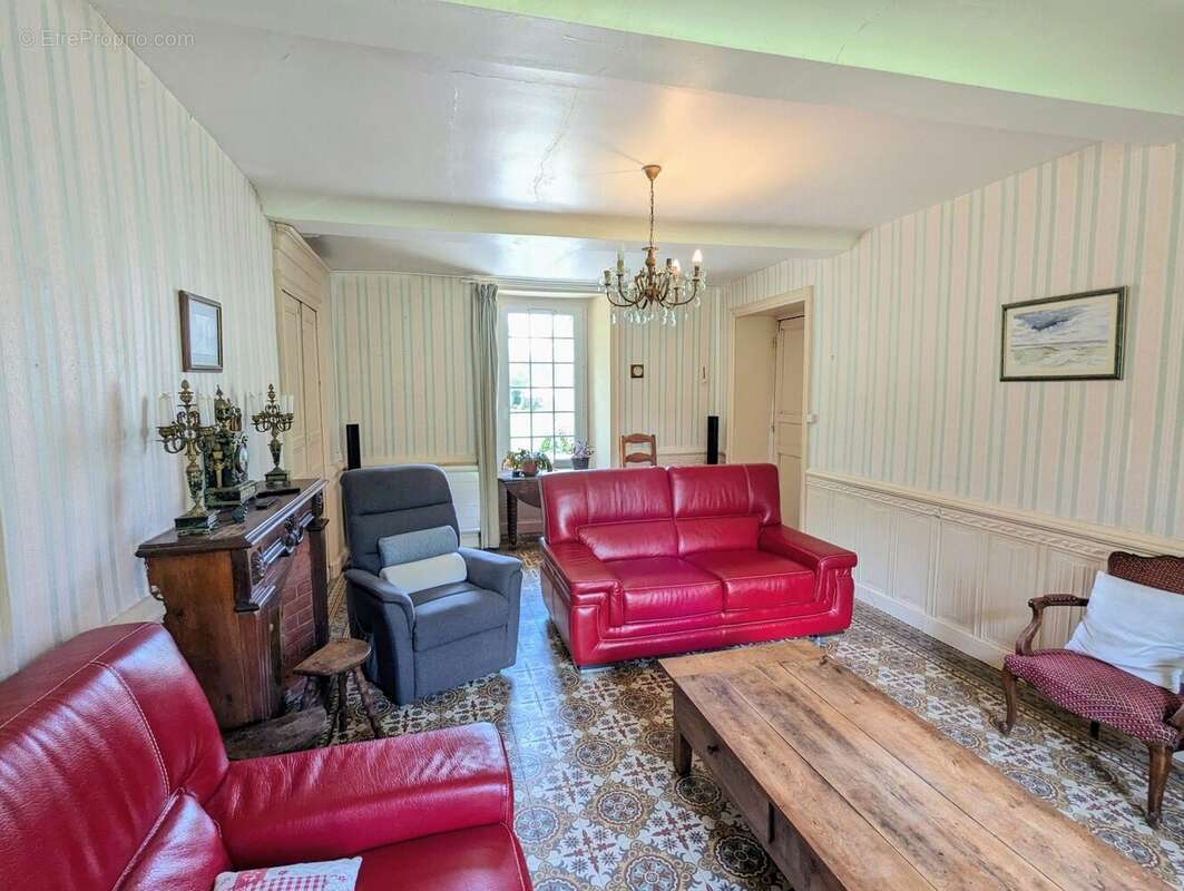 salon - Maison à GRANDCAMP-MAISY