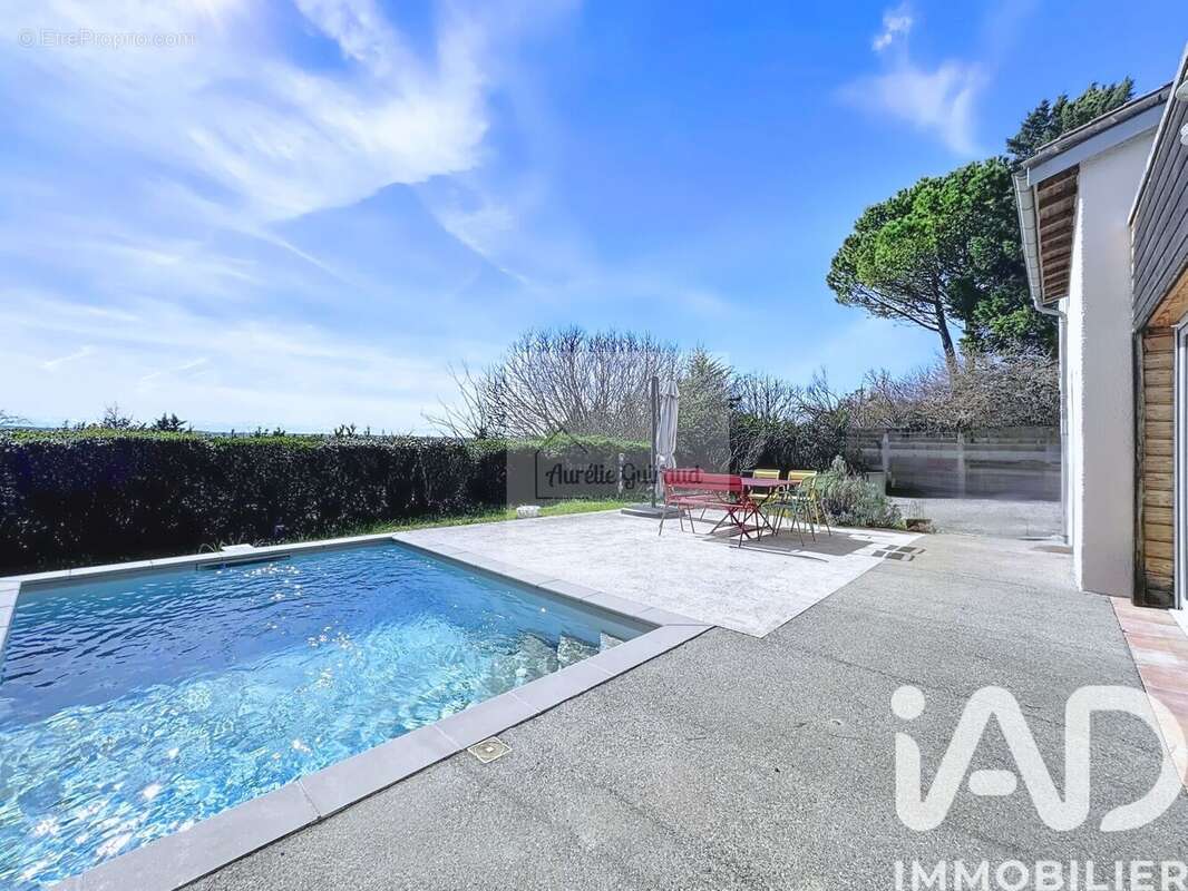 Photo 8 - Maison à DREMIL-LAFAGE