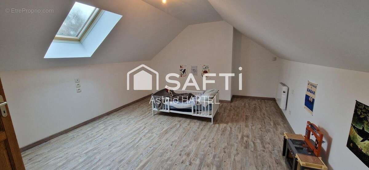 Maison 131 m² à Esnes  - photo 6