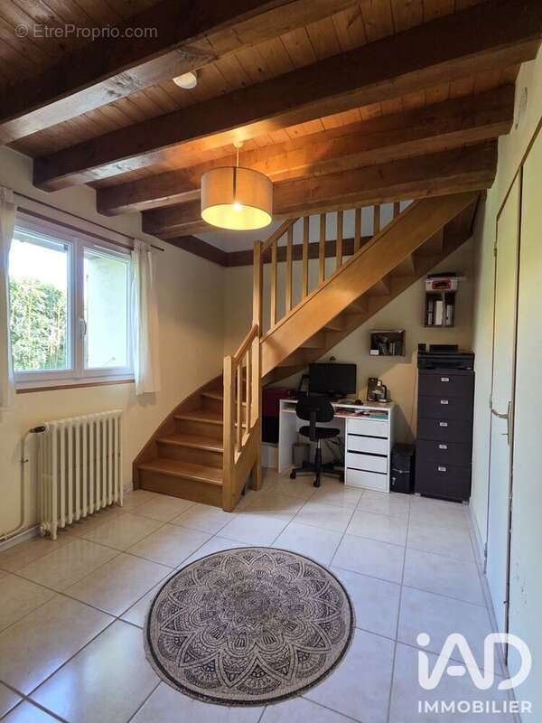 Maison 256 m² à Dammarie  - photo 8