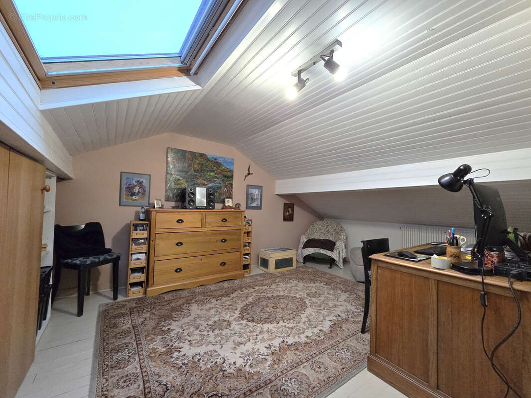 Maison à SAVIGNY-SUR-ORGE