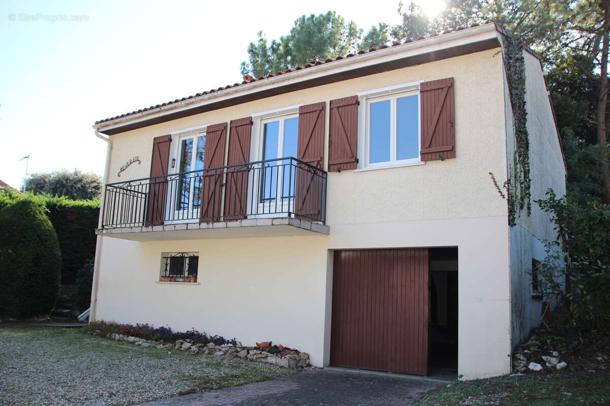 Maison à SAINT-GEORGES-DE-DIDONNE