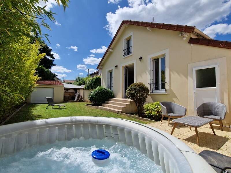 Maison à CHATOU