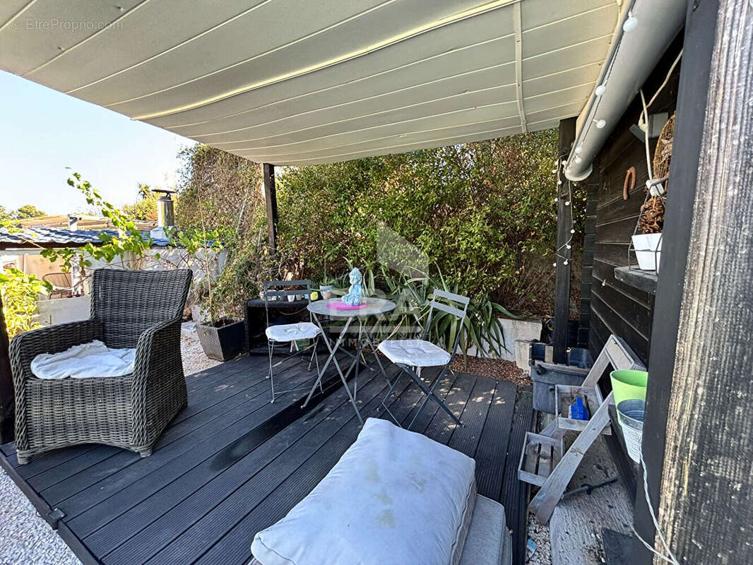 Maison à ROQUEBRUNE-SUR-ARGENS