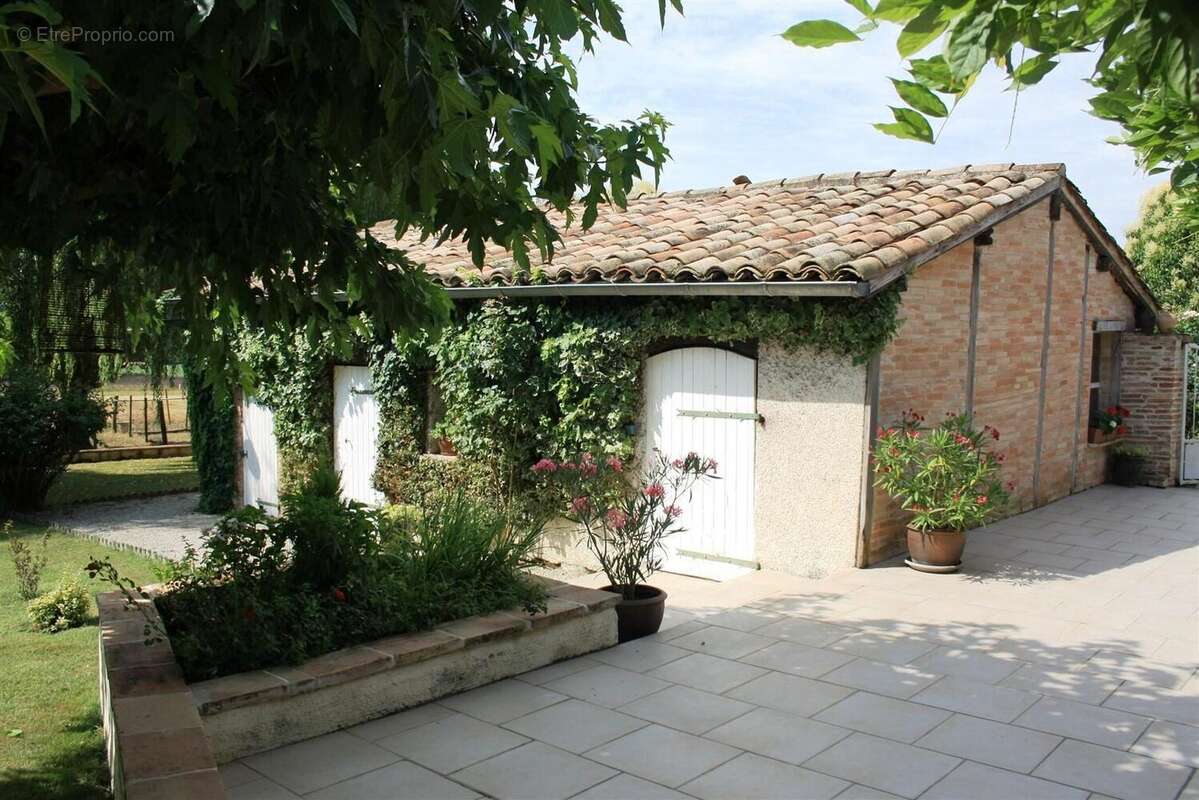 Maison à LA SAUZIERE-SAINT-JEAN