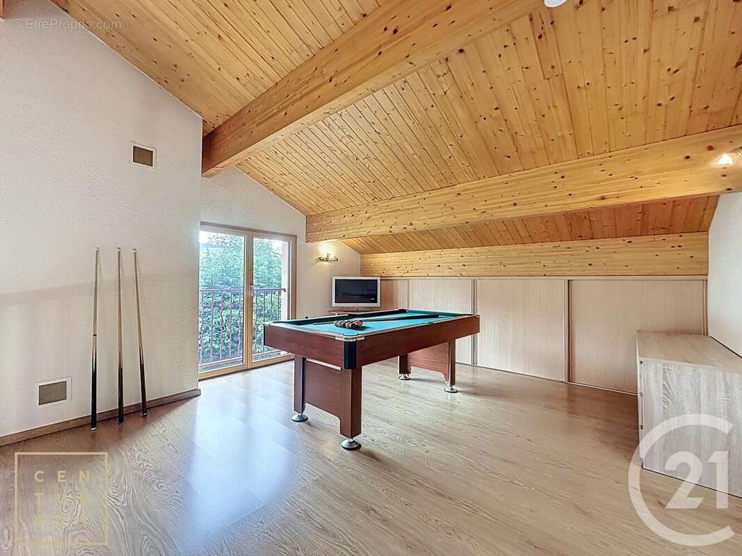 Maison à SAINT-PIERRE-DELS-FORCATS