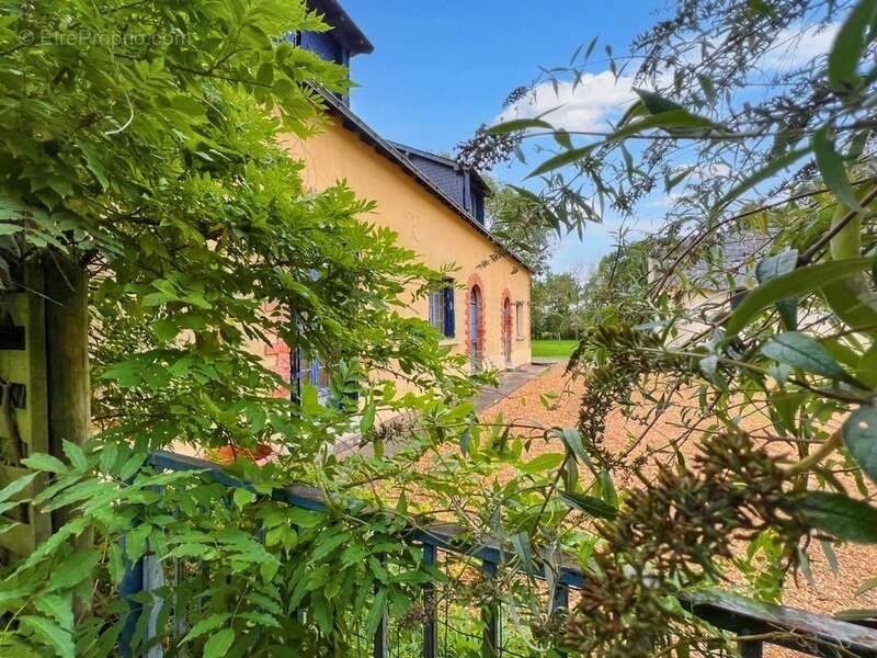Maison à vendre 5 pièces  (49) avec de nombreuses dépendances habitables - photo 8