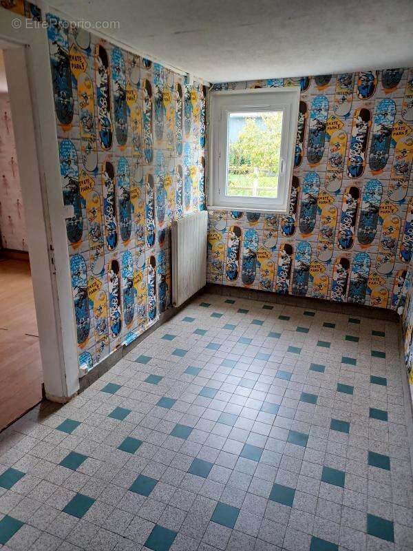 Maison à NOTRE-DAME-DU-HAMEL