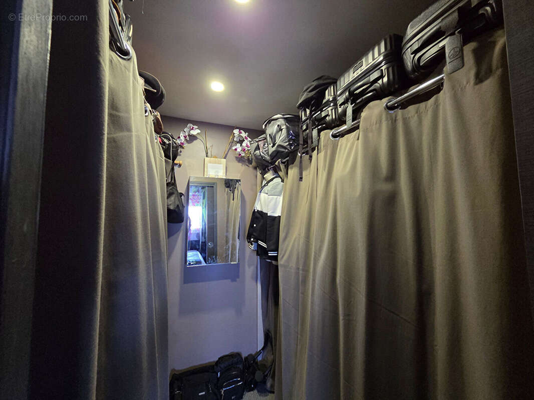 Appartement à LE PONTET