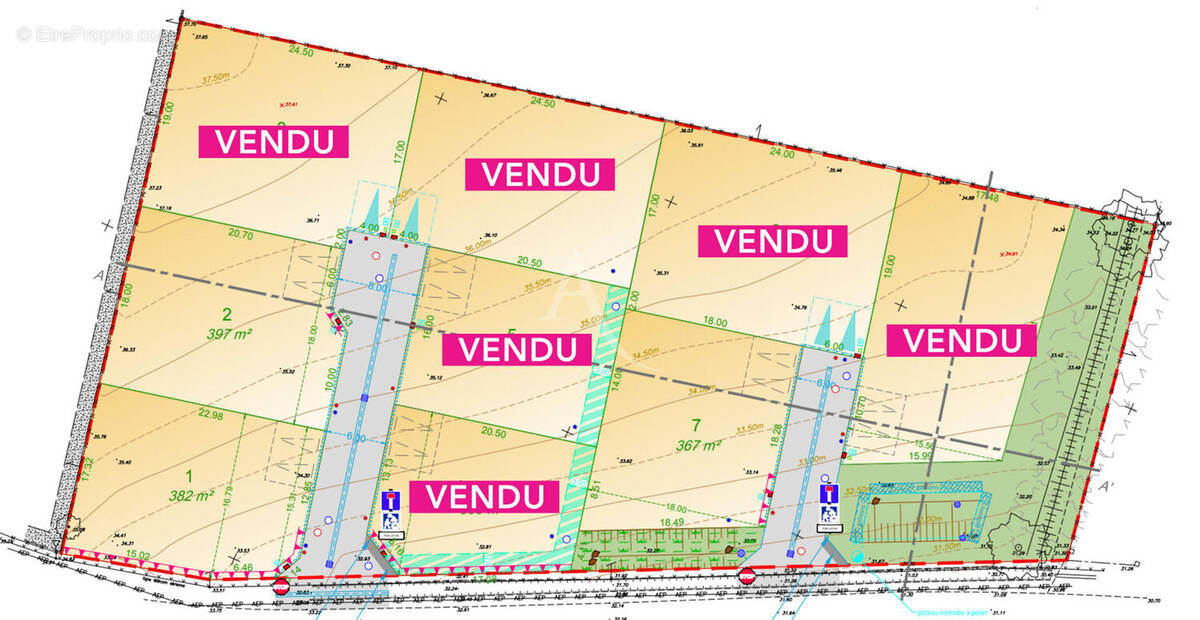 Terrain à MOUTIERS-LES-MAUXFAITS