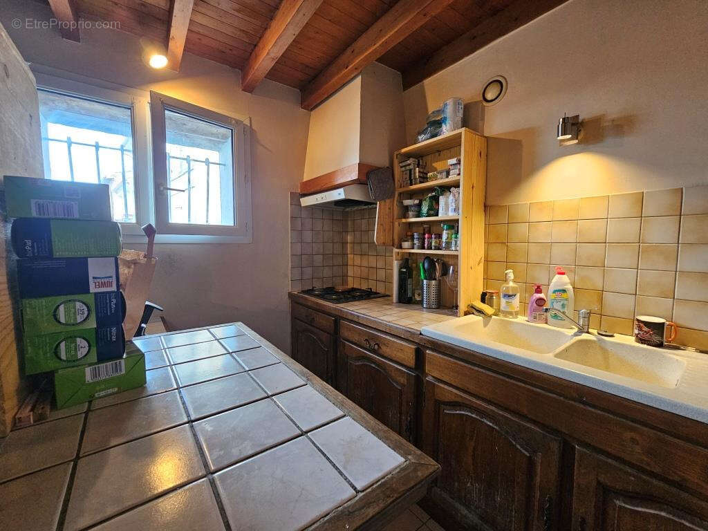 Maison à PRIGNAC-ET-MARCAMPS