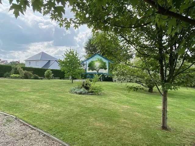 Commerce à FORGES-LES-EAUX