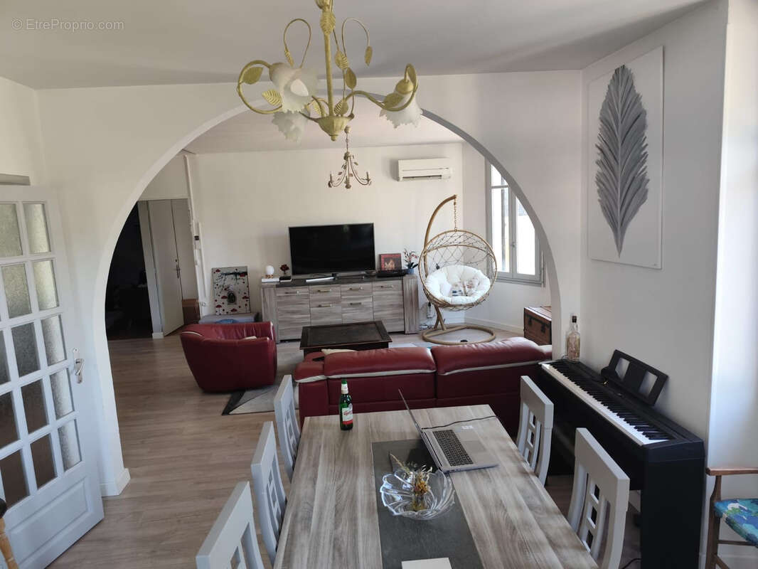 Maison à VILLEFRANCHE-DE-ROUERGUE