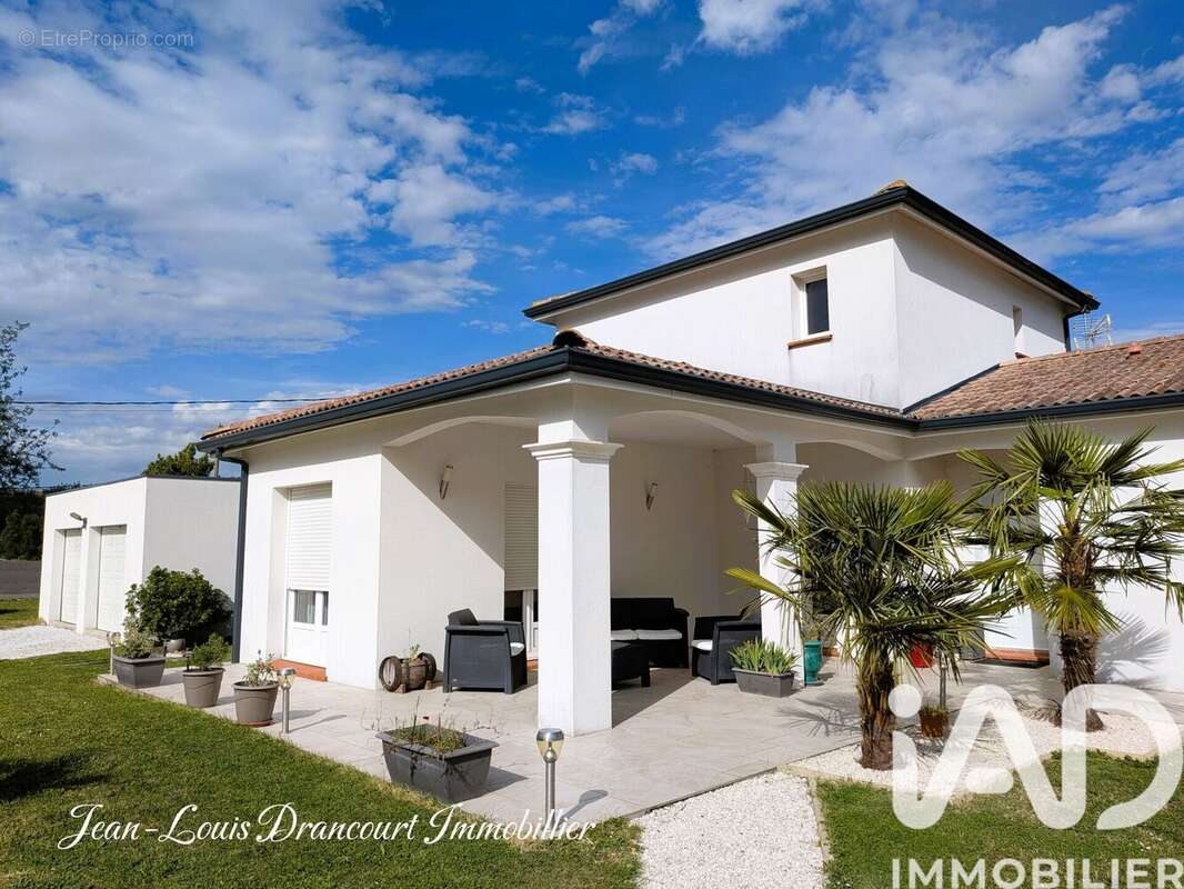 Photo 4 - Maison à CALMONT