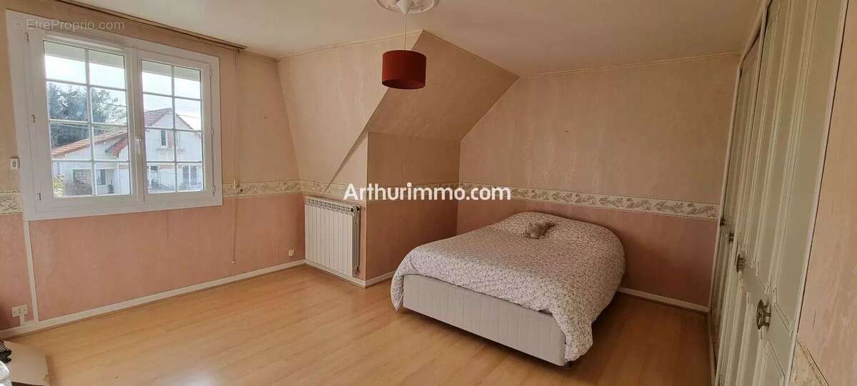 Maison à BOISSY-SAINT-LEGER