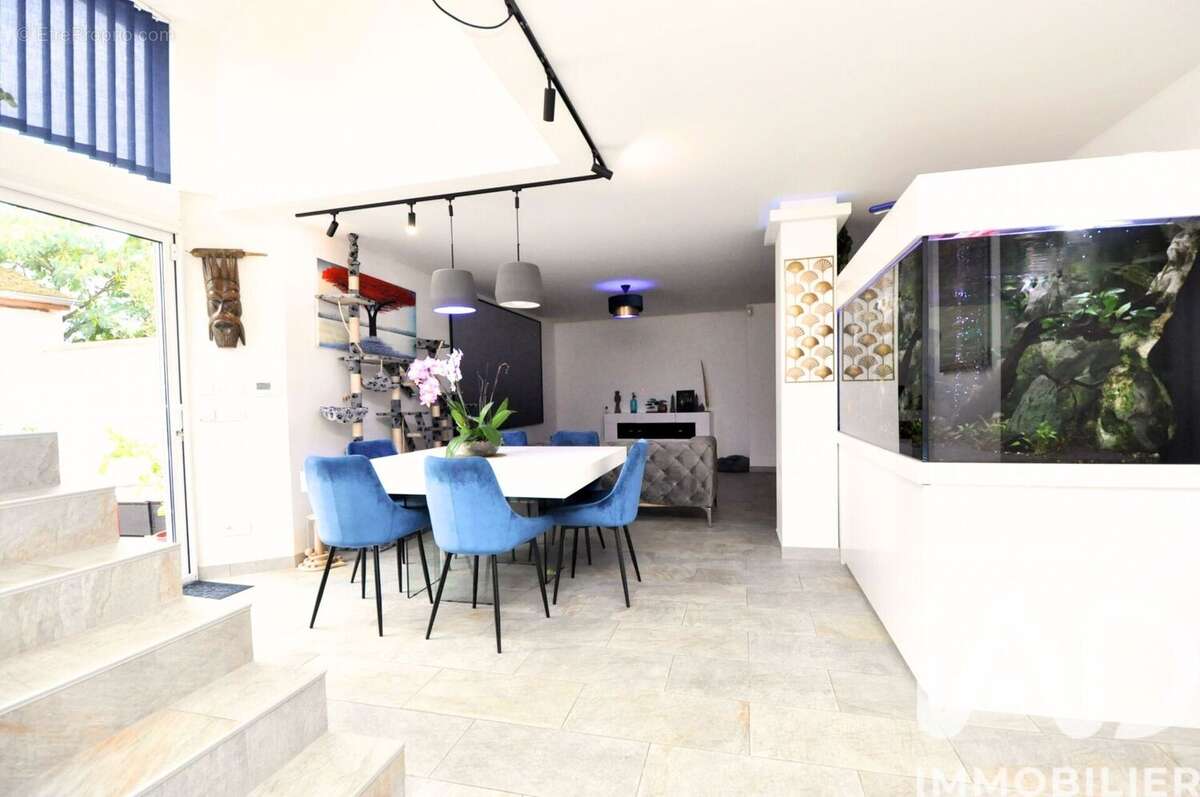 Photo 4 - Maison à SERMAISE