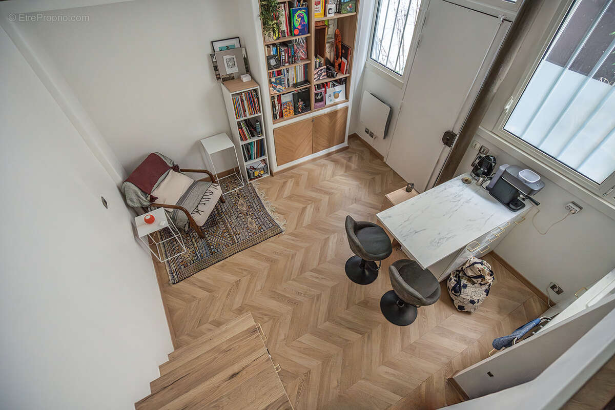 Appartement à PARIS-11E
