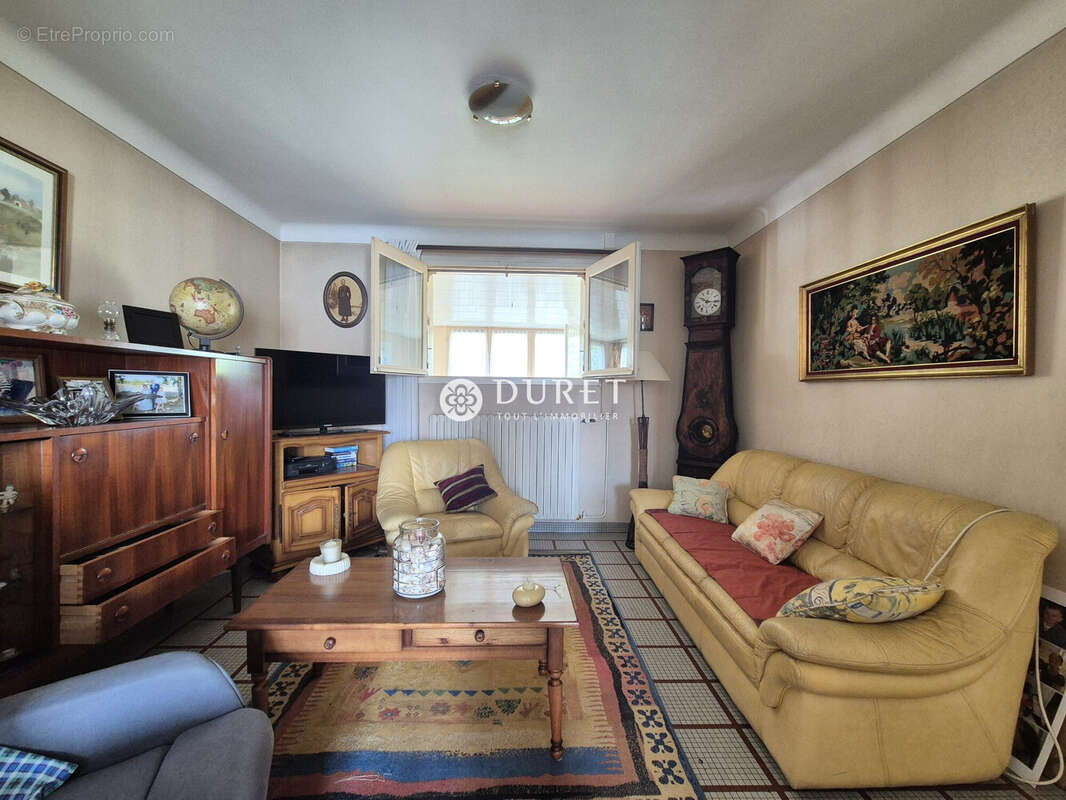 Maison à LE PERRIER
