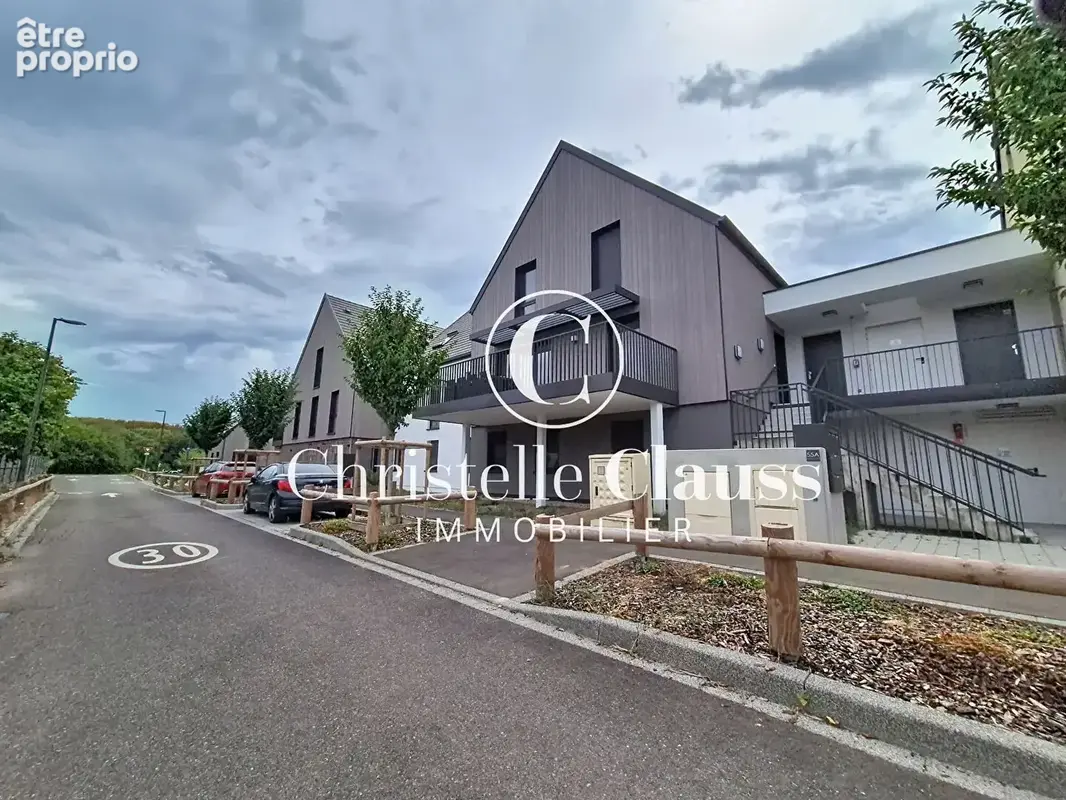 Strasbourg  ganzau  duplex récent  terrasse 19 m²  jardin partagé ? dpe b ? 2 parkings - photo 14