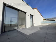 Appartement à LA TOUR-DE-SALVAGNY