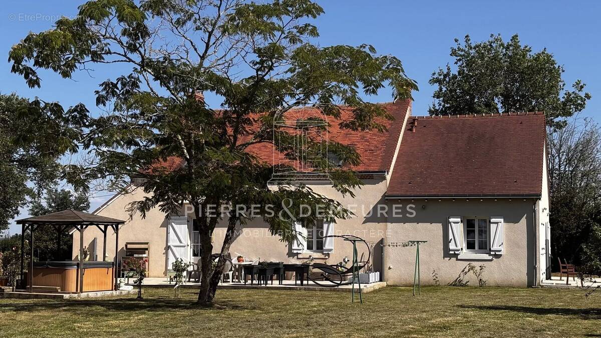 Maison à MAILLET