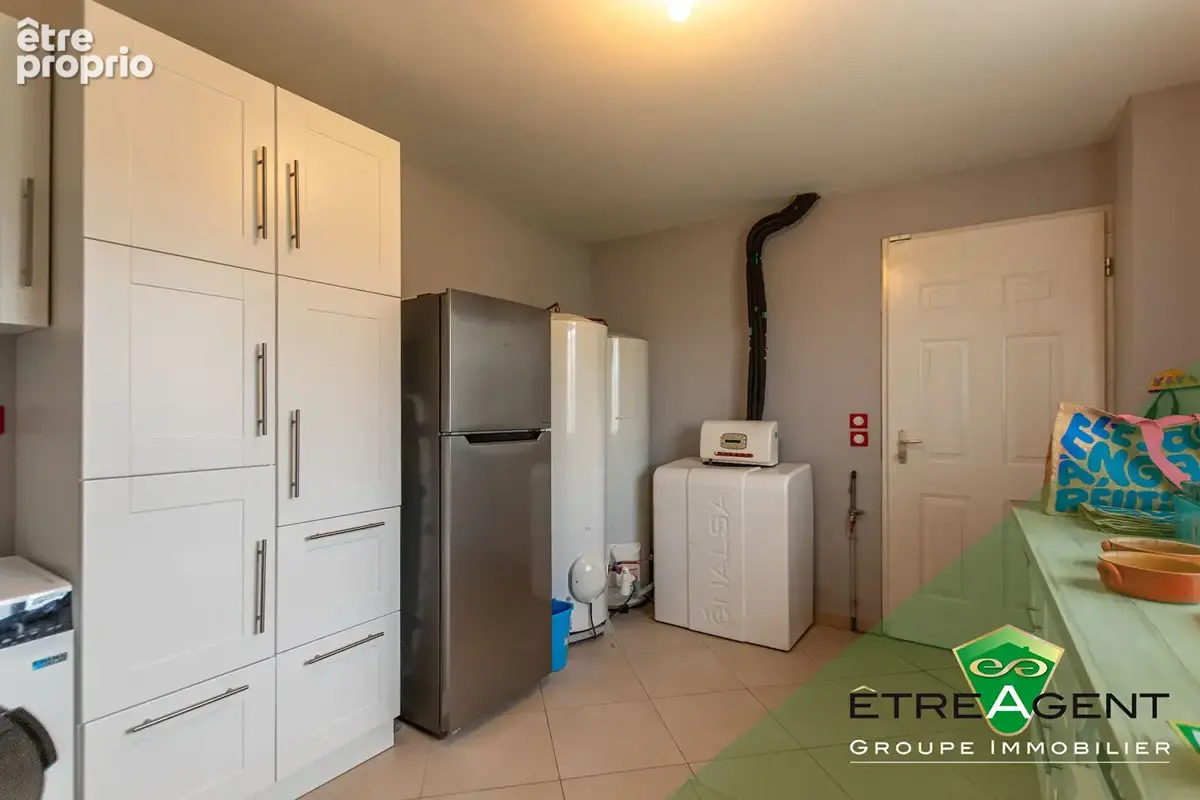 Maison LE TILLEUL LAMBERT - 179 m² - 4 chambres - photo 16