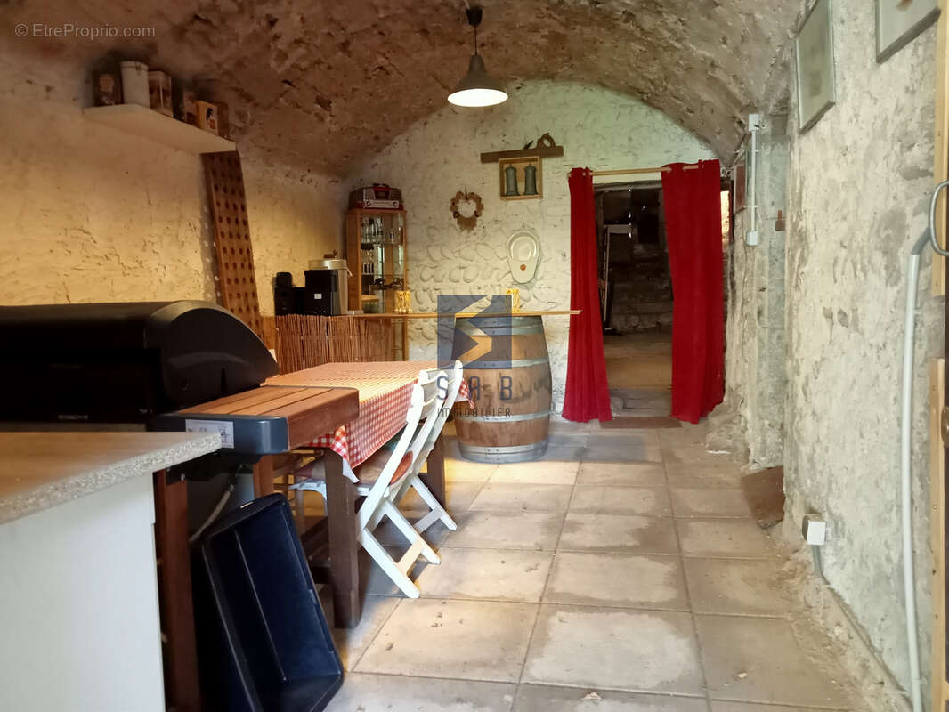 Maison à LA VOULTE-SUR-RHONE