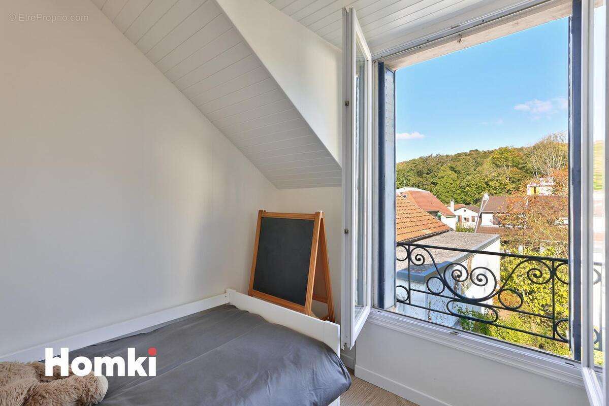 Appartement à VELIZY-VILLACOUBLAY