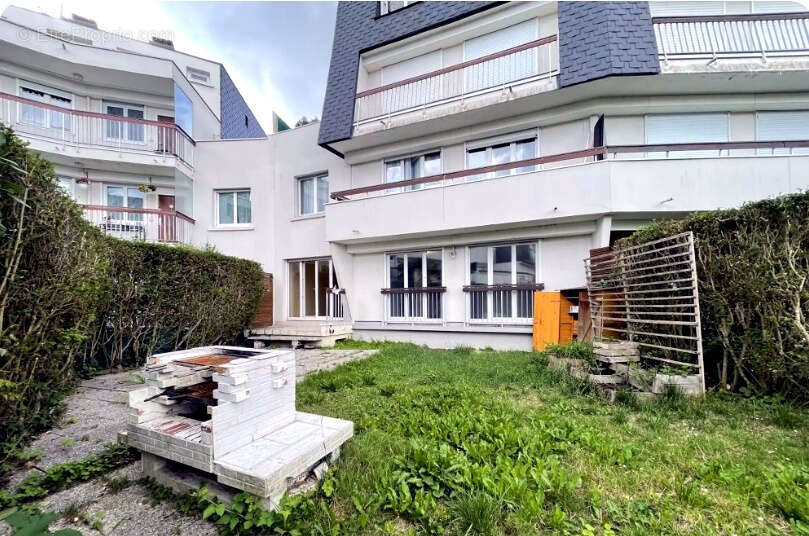 Coubron, appartement en rez-de-jardin 4 pièces - photo 2